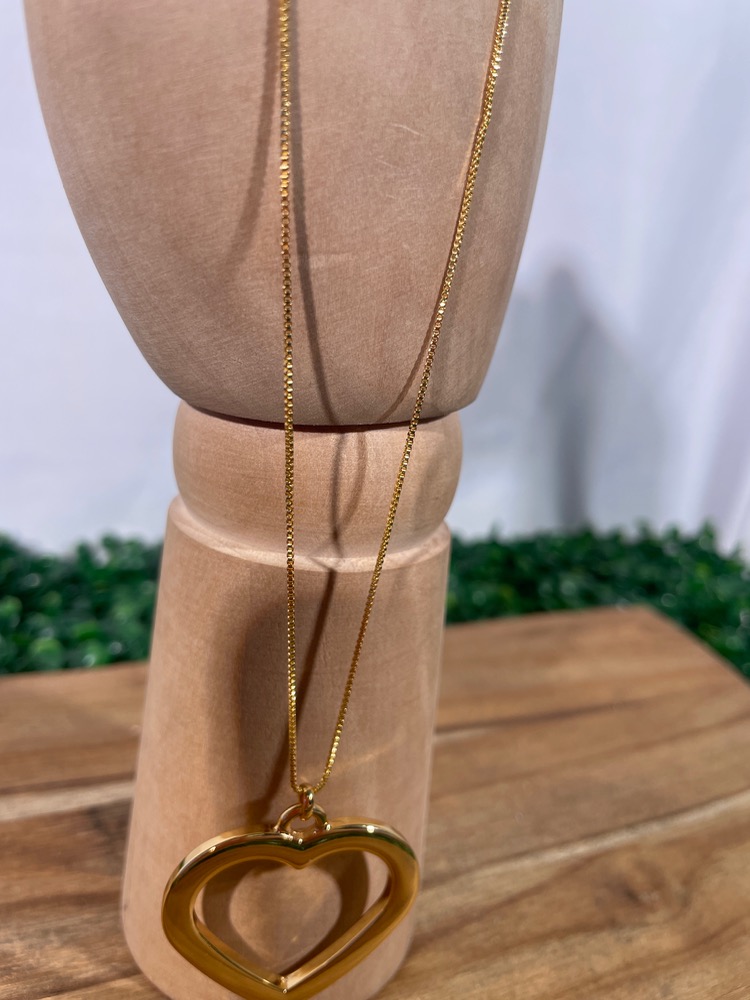 Colar feminino dourado miniatura 2