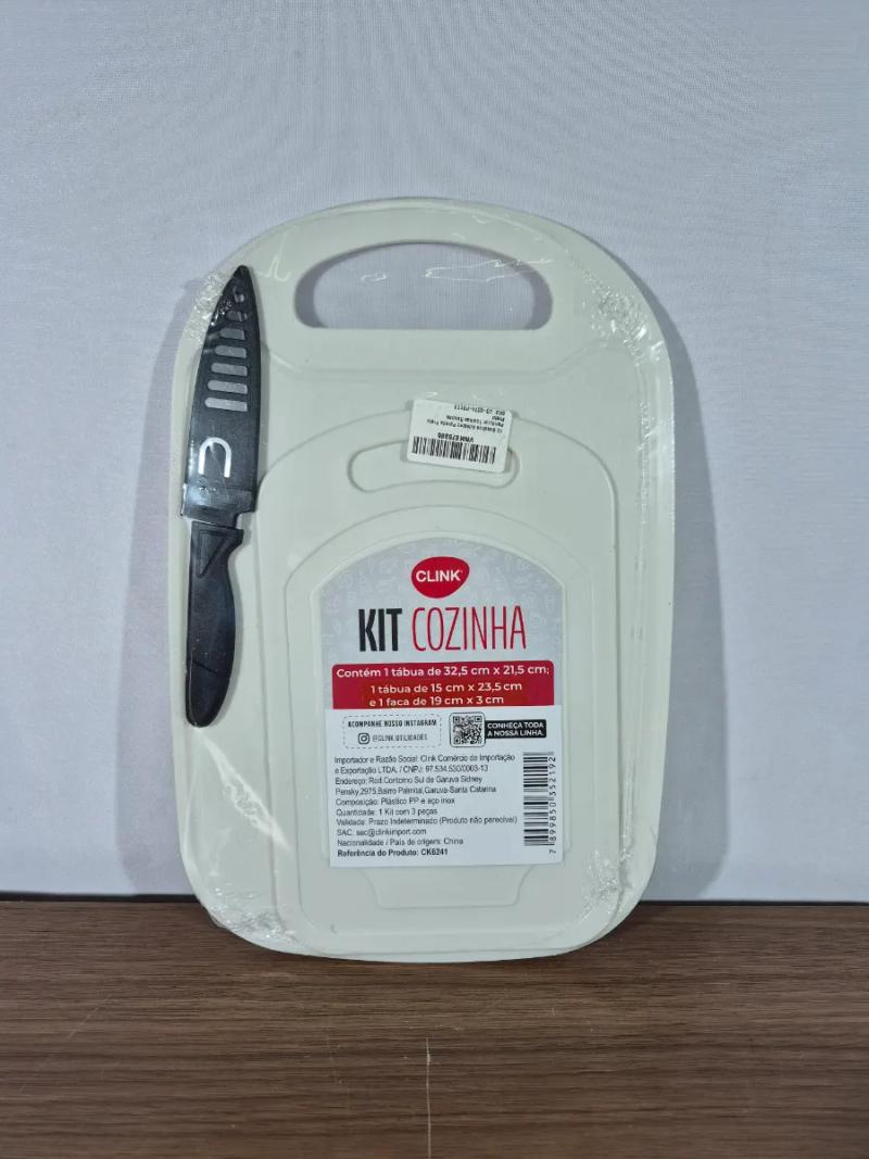 Kit cozinha contém 2 tábua e 1 faca 1